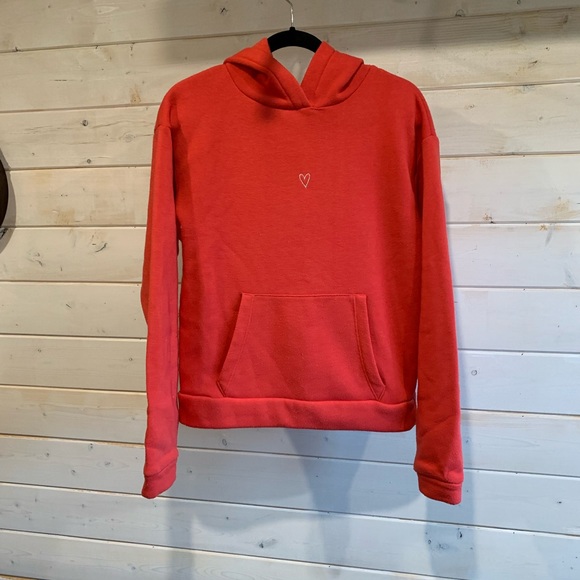 TOPSHOP | Red Glitter Heart Hoodie - Picture 2 of 6